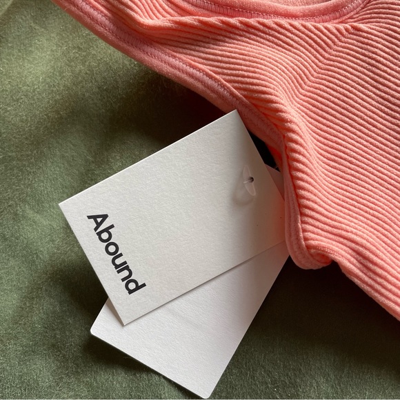 NWT! Abound Pink Ribbed Stretch Soft Sports Bra - Picture 3 of 5